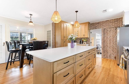 Historic District House | Pool, bbq & large backyard in charming downtown. Pet Friendly!