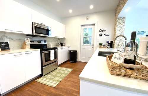 Miami Shores House | *Pool* | Close to SoBe | Wynwood | Design District