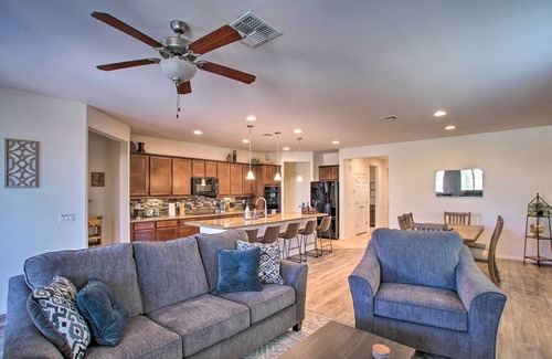 San Tan Valley House | Pool & Covered Patio: San Tan Valley Home