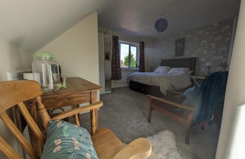 Malvern Wells Bed & Breakfast | Pool Farm