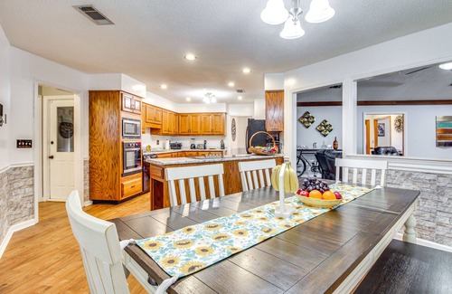 Hinesville House | Pool + Gameroom: Family Fun Retreat in Hinesville!