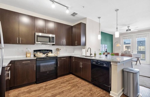 Courier City - Oscawana Apartment | Pool - Gym - FREE parking - Luxury Penthouse - 9