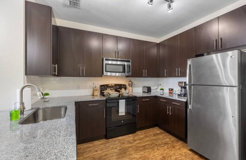 Courier City - Oscawana Apartment | Pool - Gym - FREE parking - Luxury pent house - 8