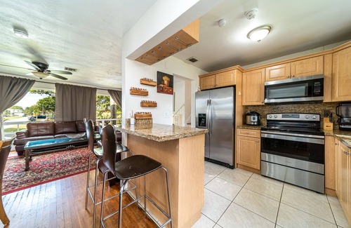 Boulevard Heights Villa | *Pool Home 5| Big Yard!