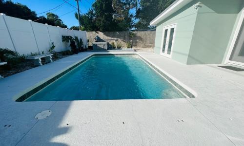 Bay Acres House | Pool, Hot tub, Close to Beaches, Shopping, More!