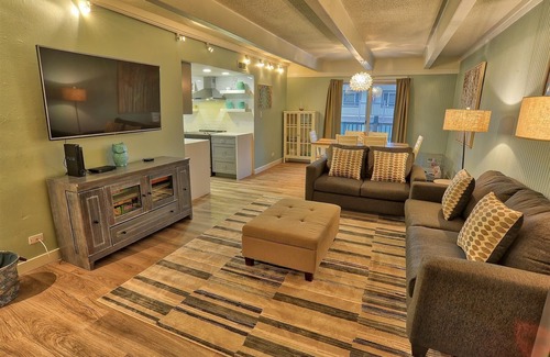 Warrior's Mark Condo | Pool & hot tub. Family friendly. Easy access to downtown Breckenridge.