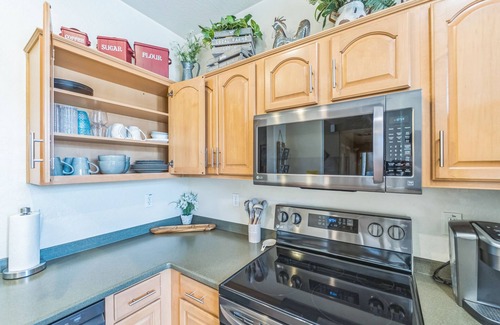 Tramonto House | Pool + Hot Tub King Suite near Mayo Clinic, Sonoran Preserve, Lake Pleasant,