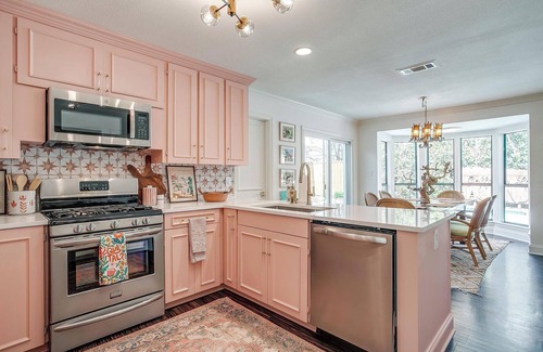 Westworth Village House | Pool, Hot Tub near Dickies Arena, Stockyards & TCU