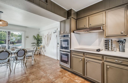 North San Antonio - SAT House | Pool, Hot Tub, Putt Putt Dreamscape!