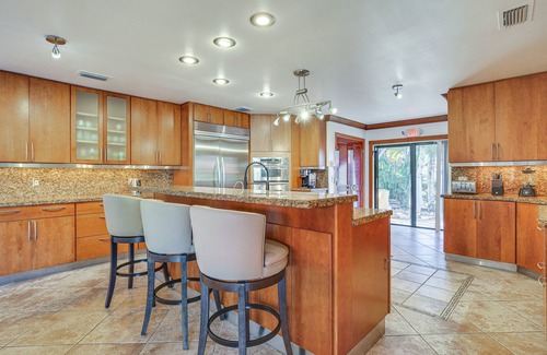 Coral Springs Villa | Pool & Hot Tub: Spacious Villa in Coral Springs!