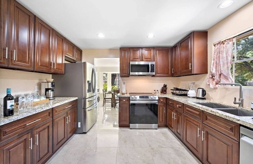 Ponderosa Forest House | Pool Oasis | Games | WiFi | BBQ | Yard | Sleep 16