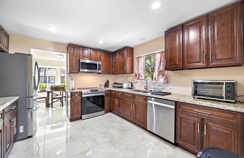 Ponderosa Forest House | Pool Oasis | Games | WiFi | BBQ | Yard | Sleep 16
