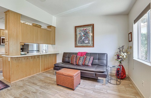 Paradise Valley Village Cottage | Pool & Patio Access: Sunny Phoenix Casita!