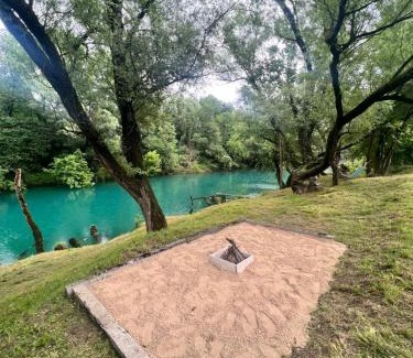 Pricelje Villa | Pool & River House - Lazara