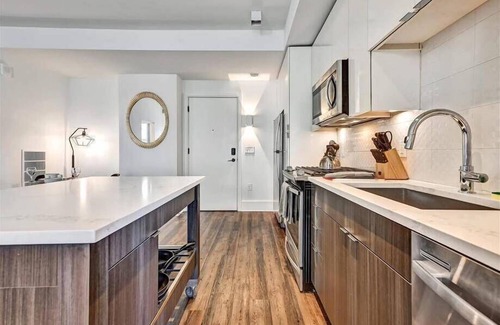 Garden Hills Apartment | Pool,Spa&Sauna | Midtown Luxury 2BR w/24hr Gym Access