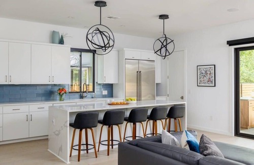 East Cesar Chavez House | Pool, Town Lake & Rainey | Zenith - Portoro