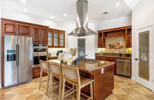Temecula House | Pool, Views, Hot Tub, Fire Pit & Arcade | Vista Clara by AvantStay