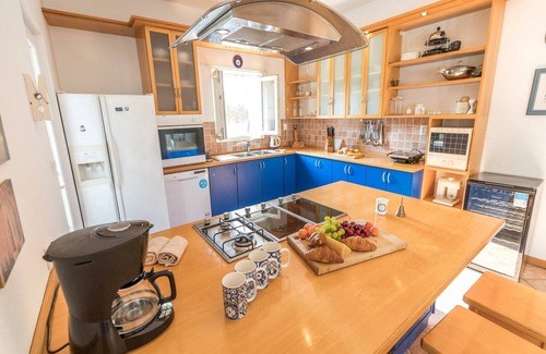 Bilice Villa | Pool villa in Sibenik near lake