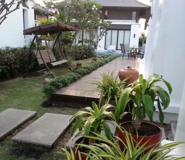 Chakphong Resort | Pool Villa PB6rayong