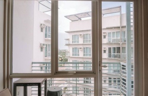 Iloilo Apartment | Poolside Bliss & Serenity