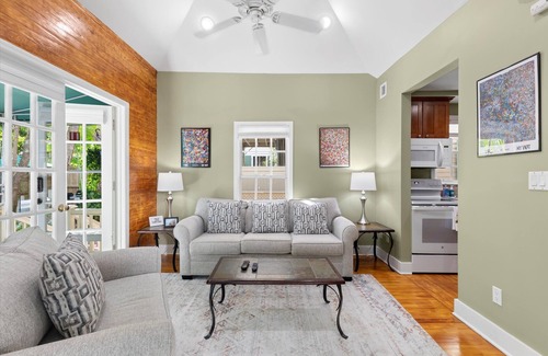 The Meadows Condo | Poolside Hide-Away @ Palm Gardens offered by Rent Key West Vacations