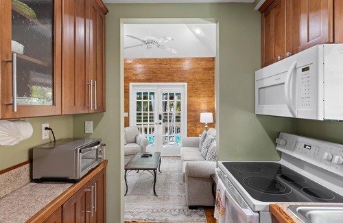 The Meadows Condo | Poolside Hide-Away @ Palm Gardens offered by Rent Key West Vacations