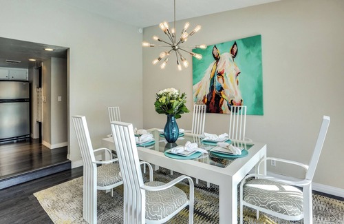 Vista Norte House | Poolside Living - A Ryson Property