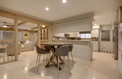 Braeswood Place House | Poolside Oasis Near Medical Center & NRG Stadium!