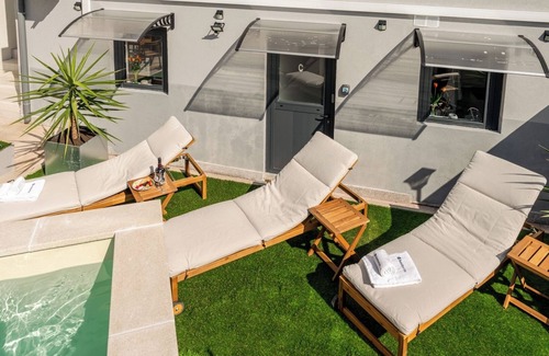 Sao Mamede de Infesta Apartment | Poolside Retreat for 12 in Three Flats by HostWise