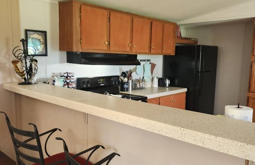 Wagoner House | Pop's Place - Beautiful lake view 3bd/2ba on 6 acres.