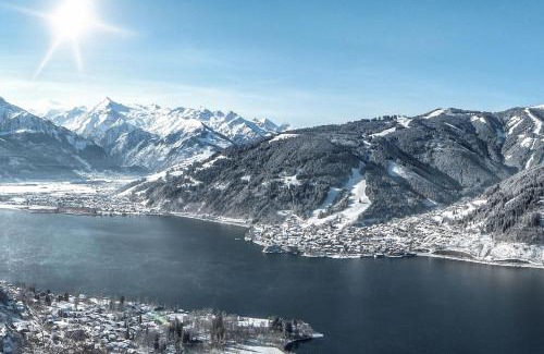 Schuttdorf Hotel | POP-UP LIVING Zell am See