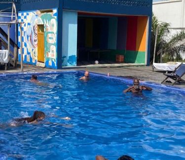 Amuwo Odofin Hotel | Popbeachclub Suites ilashe