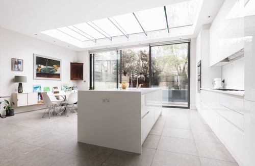 Addison Apartment | Poplar Grove by onefinestay