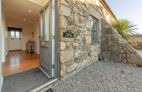 Carbis Bay House | Poppy Cottage - Gonwin Manor