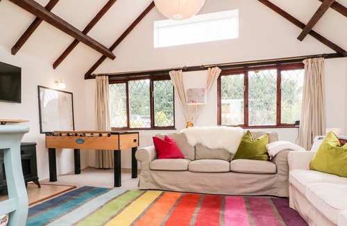 Tiverton Cottage | POPPY COTTAGE, pet friendly, character holiday cottage in Cadeleigh