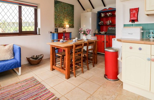 Tiverton Cottage | POPPY COTTAGE, pet friendly, character holiday cottage in Cadeleigh