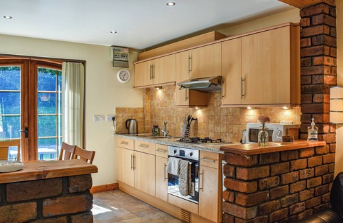 Skewen Cottage | Poppy Cottage - UK40102