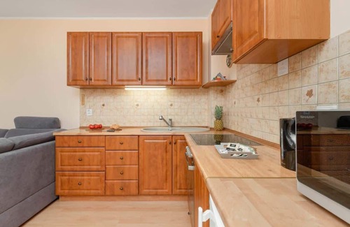 Gdansk Apartment | Porębskiego 13 | Traditional Apartment | Parking