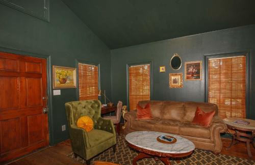 Point Clear House | Porch Lane Cottage F
