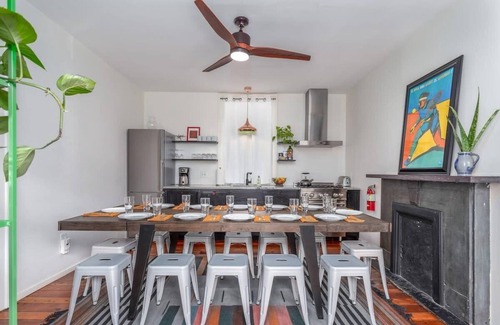 Cannonborough Elliotborough House | Porch & Palmetto | 2 Flats + Patio + Free Parking