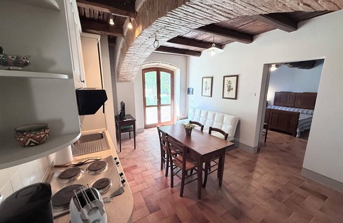 Poreta Other | PORETA BIOFARM/SPOLETO 5 KMS/SHOPS, BARS ETC 1 KM/WIFI/CHEF AVAILABLE/ROME 1 HR