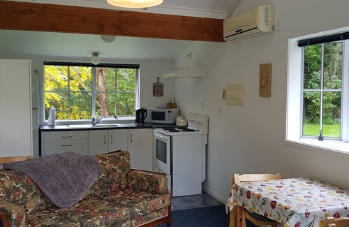 Lower Kaimai House | Poripori Homestead