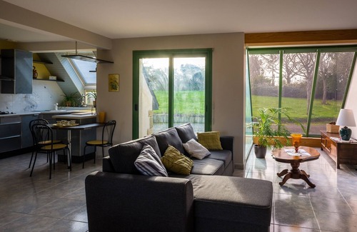 Penvenan House | PORT-BLANC, LARGE COMFORTABLE HOUSE, GARDEN, COVERED SWIMMING POOL, SEA VIEW