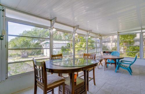 Port Charlotte House | Port Charlotte Retreat with Lanai and Private Pool!