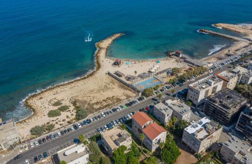 Haifa Apartment | PORT CITY HAIFA - BAT GALIM oceanfront luxury - MAMAD