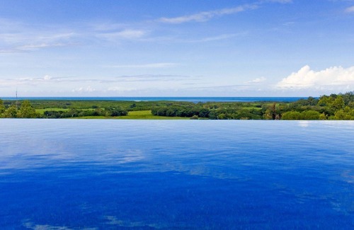 Mowbray House | Port Douglas Sunrise Retreat