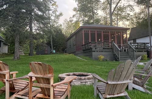 Houghton Cottage | Portage Lake Cottage - Your Perfect Lakefront Retreat in Michigan's UP!