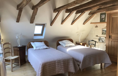 Previnquieres House | Portail Haut