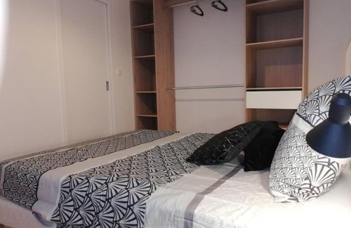 Essey-les-Nancy Apartment | Porte de Stanislas