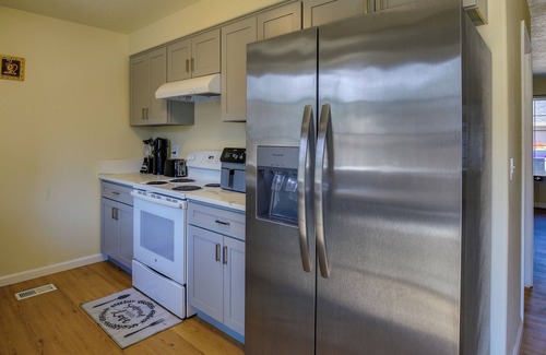 Carver House | Portland Vacation Rental w/Fireplace - Near Parks